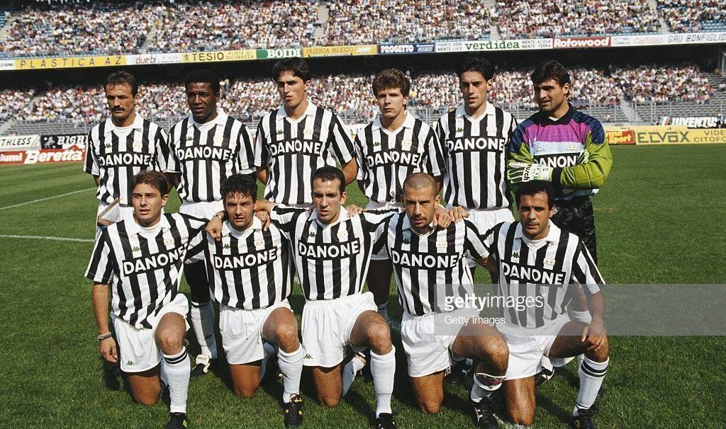 尤文图斯训练开放日；关键时刻主帅复盘引欢呼；CBA常规赛在即；球队文化再被提及的简单介绍-开云app